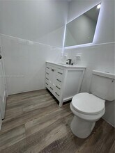 3609 SW 27th St in Miami, FL - Building Photo - Building Photo