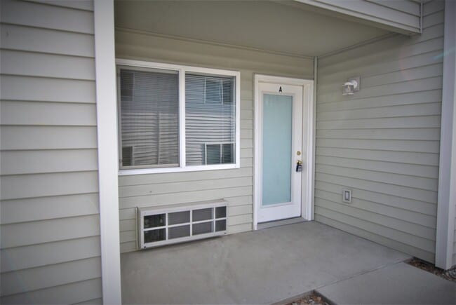 589 Eastmont Ave in East Wenatchee, WA - Building Photo - Building Photo