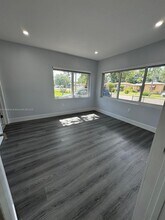 1230 NW 70th St in Miami, FL - Building Photo - Building Photo