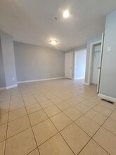 958 Warren Ave in Brockton, MA - Building Photo - Building Photo