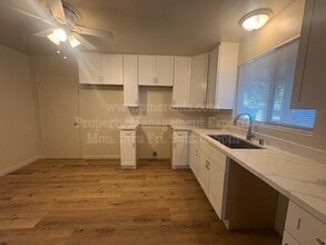 466 E Pine St in Stockton, CA - Building Photo - Building Photo