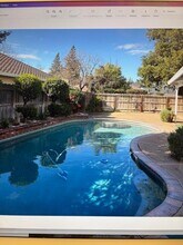 2316 Den Helder Dr in Modesto, CA - Building Photo - Building Photo