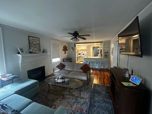 246 Perkins St in Tallahassee, FL - Building Photo - Building Photo