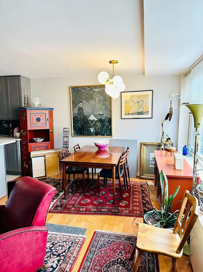 1545 18th St NW, Unit 913 in Washington, DC - Building Photo - Building Photo