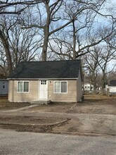 3325 9th St in Muskegon Heights, MI - Building Photo - Building Photo