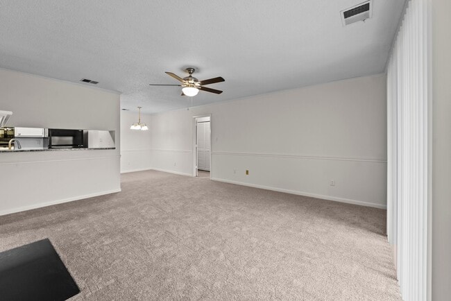 Rosewood at Colony Square in Rocky Mount, NC - Building Photo - Building Photo
