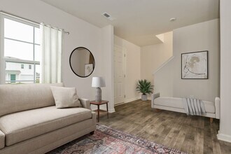 207 Pleasant Willow Pl in Greensboro, NC - Building Photo - Building Photo