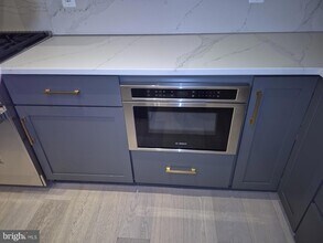 1248 Fairmont St NW, Unit 3 in Washington, DC - Building Photo - Building Photo