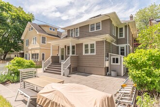 1111 Olivia Ave in Ann Arbor, MI - Building Photo - Building Photo