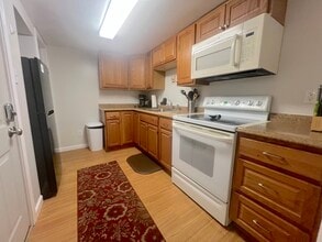1001 6th Ave N, Unit 3 in Great Falls, MT - Foto de edificio - Building Photo