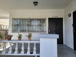 1129 4th Ave in Los Angeles, CA - Building Photo - Building Photo