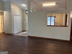 332 Brooke Wood Dr in Peachtree City, GA - Building Photo - Building Photo