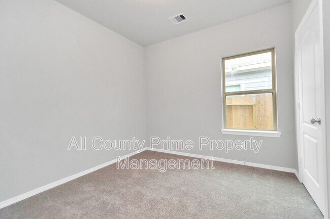 25746 Hickory Pecan Trl in Tomball, TX - Building Photo - Building Photo