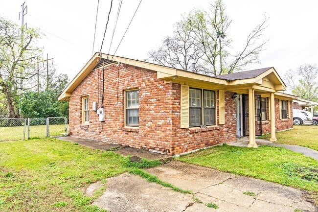 property at 4342 Sunshine Dr