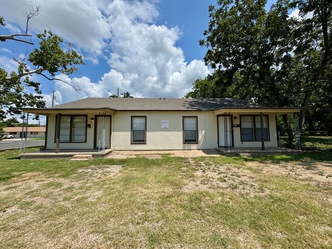 property at 1810 N Gray St