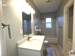 112 Winthrop Rd in Brookline, MA - Building Photo - Building Photo