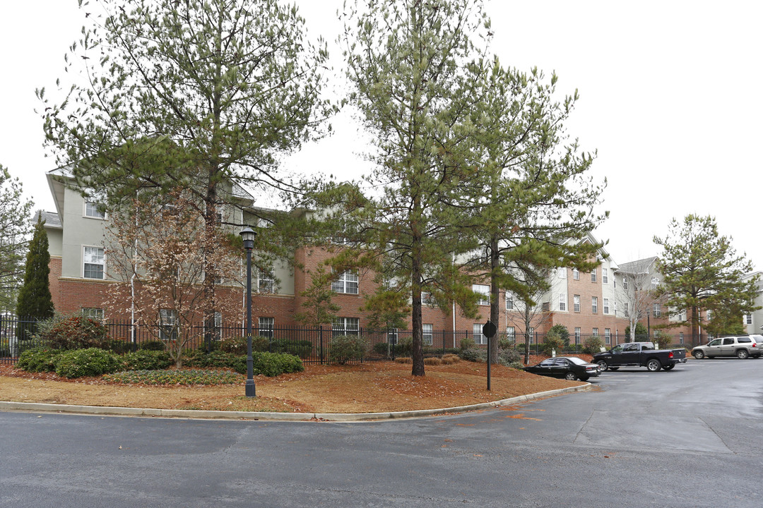 Columbia Colony Senior in Atlanta, GA - Building Photo