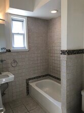 830 Jackson Ave, Unit 1A in Elizabeth, NJ - Building Photo - Building Photo