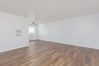 251-255 Ebony Ave in Imperial Beach, CA - Building Photo - Building Photo