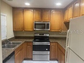 5384 River Rock Rd in Lakeland, FL - Building Photo - Building Photo