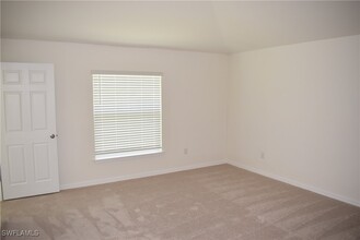 1058 Marcus St in Port Charlotte, FL - Building Photo - Building Photo