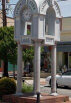 6839 Eastern Ave NW in Takoma Park, MD - Building Photo