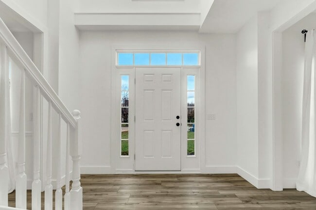 6117 Antler Xing in Lorain, OH - Building Photo - Building Photo