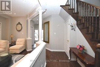 21 Portstewart Crescent in Brampton, ON - Building Photo - Building Photo