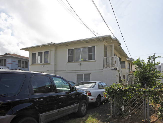 707 Hausten in Honolulu, HI - Building Photo - Building Photo