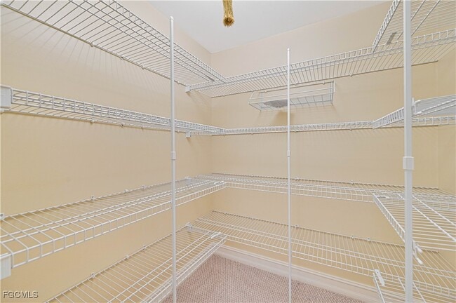 property at 975 Palm View Dr