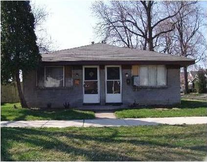 137 W Park St in Toledo, OH - Foto de edificio