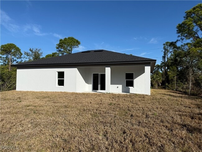 property at 1014 Lakeside Dr