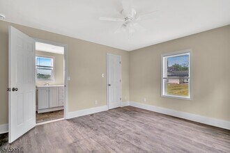 1712 Linvale Harbourton Rd in Lambertville, NJ - Building Photo - Building Photo