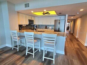 1601 Park Beach Cir in Punta Gorda, FL - Building Photo - Building Photo