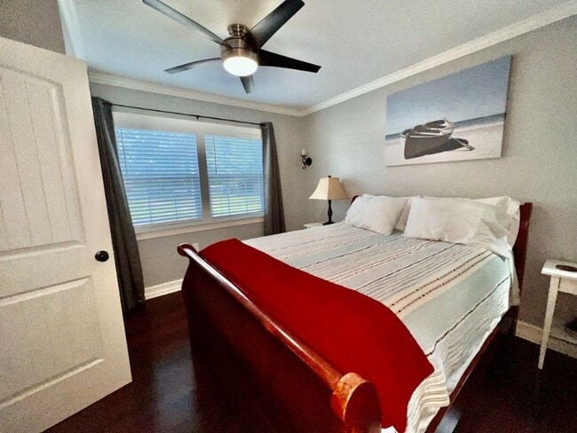 1212 Tung Hill Dr in Tallahassee, FL - Building Photo - Building Photo