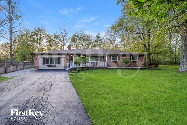 property at 1244 Day Cir E