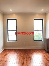 30-95 29th St-Unit -4D in Queens, NY - Building Photo - Building Photo