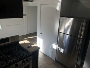 2324 Brandywine Ln in Port Huron, MI - Foto de edificio - Building Photo