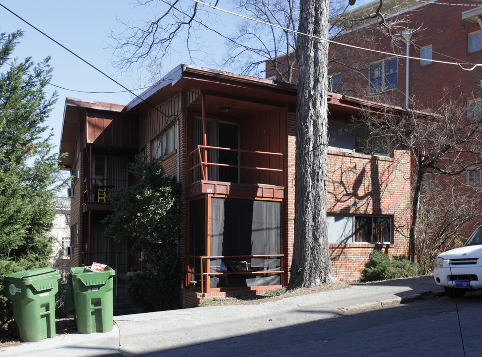 242 11th St in Atlanta, GA - Foto de edificio