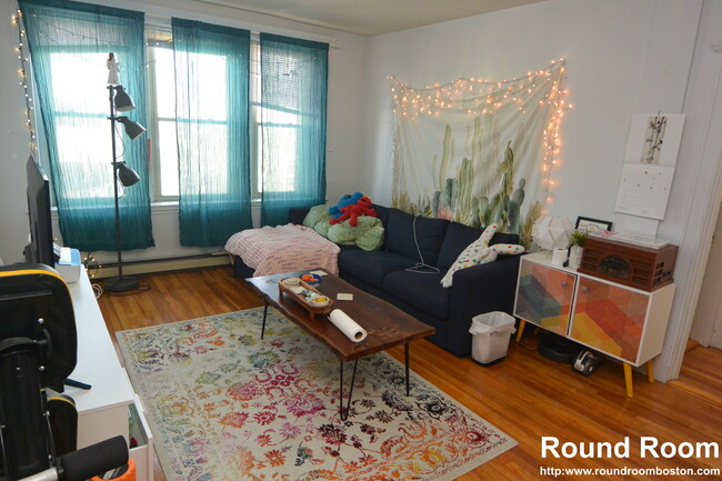 24 Ransom Rd, Unit 6 in Boston, MA - Building Photo - Building Photo