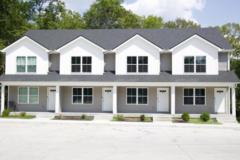 2073 N Ford St in Clarksville, TN - Building Photo