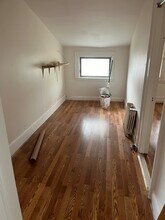 26 South Crescent Circuit, Unit 2 in Boston, MA - Building Photo - Building Photo