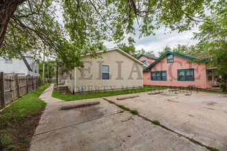 1948 S Everett St in Wichita, KS - Building Photo - Building Photo