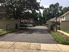 6401 Cedar Bend Ct in Mobile, AL - Building Photo - Building Photo