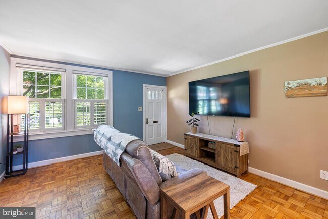 1021 S Barton St in Arlington, VA - Building Photo - Building Photo
