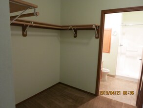 12231-12239 SE Bush St in Portland, OR - Building Photo - Building Photo