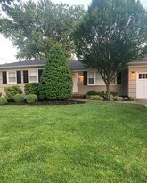 46 Asbury Ave in Oceanport, NJ - Building Photo