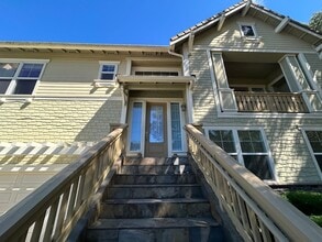 8732 Wild Iris Dr in Gilroy, CA - Building Photo - Building Photo