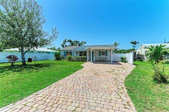 2164 Magnolia St in Sarasota, FL - Building Photo - Building Photo