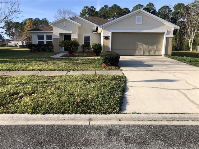 2260 Brian Lakes Dr E in Jacksonville, FL - Building Photo